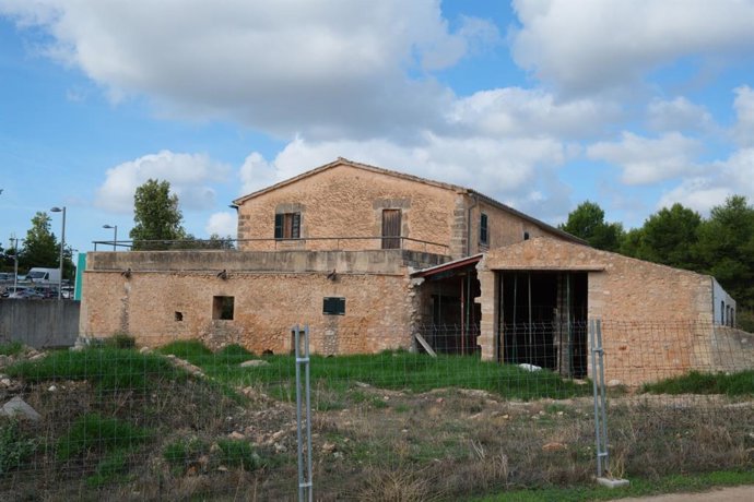 Ses Cases Velles de Son Espases, edificio que acogerá el futuro Instituto de Medicina Personalizada.