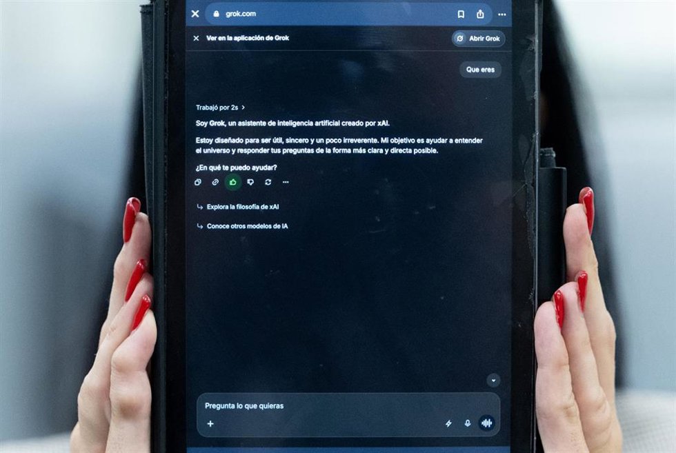 Asistente de inteligencia artificial 'Grok' creado por xAI, a 21 de septiembre de 2026, en Madrid (España)