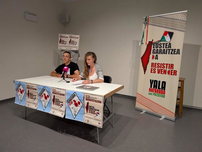 Presentación de la manifestación convocada en Pamplona por Yala Nafarroa