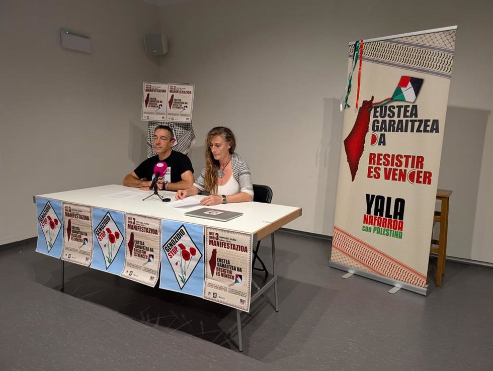 Presentación de la manifestación convocada en Pamplona por Yala Nafarroa