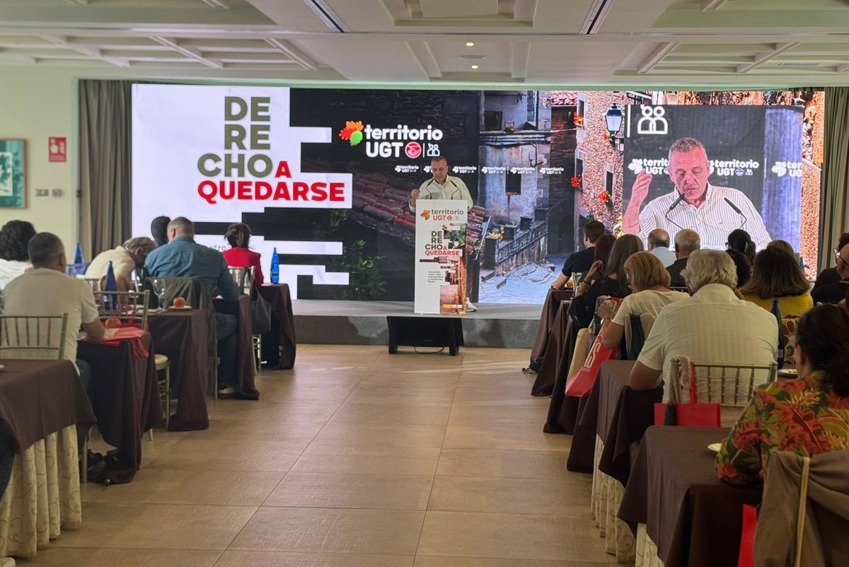UGT advierte que en 15 años la población cántabra superará los 51 años de edad media y pide soluciones de futuro