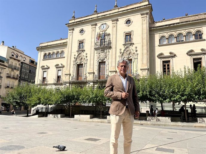 El portavoz del PP en el Ayuntamiento de Jaén, Antonio Losa.