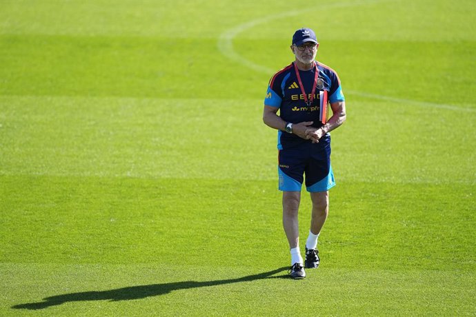 Luis de la Fuente during the training session of Spain Team ahead their UEFA Nations League matches at Ciudad del Futbol on September 25, 2026, in Las Rozas, Madrid, Spain.