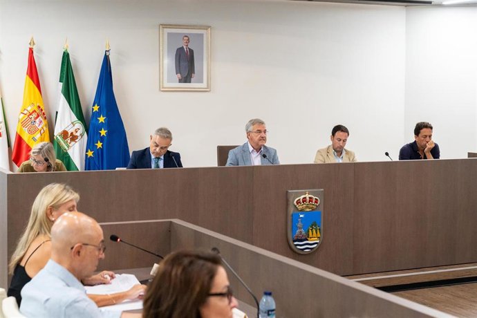 Pleno en el Ayuntamiento de Estepona.