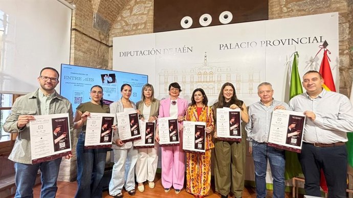 Presentación de 'Entresíes'