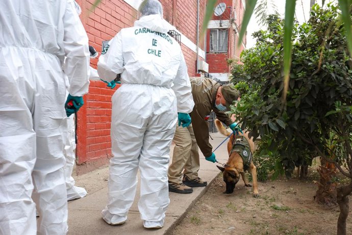 Santiago, 28 de Septiembre del 2026.    Pericias de Labocar en el lugar donde Carabineros que había sido baleado durante un procedimiento policial registrado en la comuna de Lo Espejo.   durante un procedimiento policial registrado en la comuna de Lo