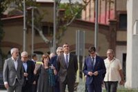 Sánchez asegura que apuesta por vivienda "protegida y asequible" y carga contra los "fondos buitre"