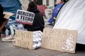 El decreto de vivienda prohíbe desahucios hasta 2028 y concede ayudas fiscales a caseros e inquilinos