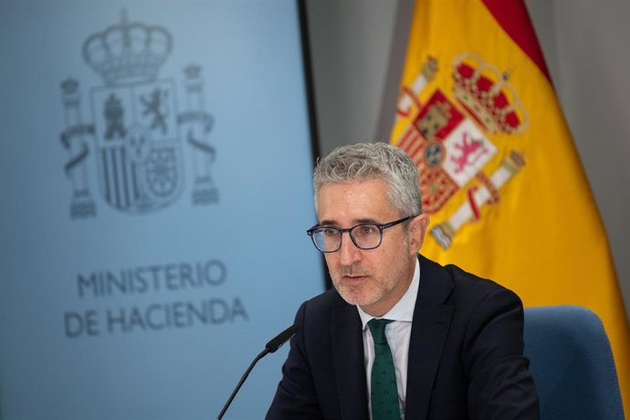 El ministro de Hacienda, Arcadi España, tras una reunión del Consejo de Política Fiscal y Financiera (CPFF)