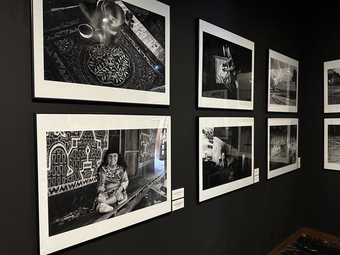 'Retratos De Mi Sangre', Exposición Del Fotógrafo Peruano David Díaz En La Casa-Museo Colón.