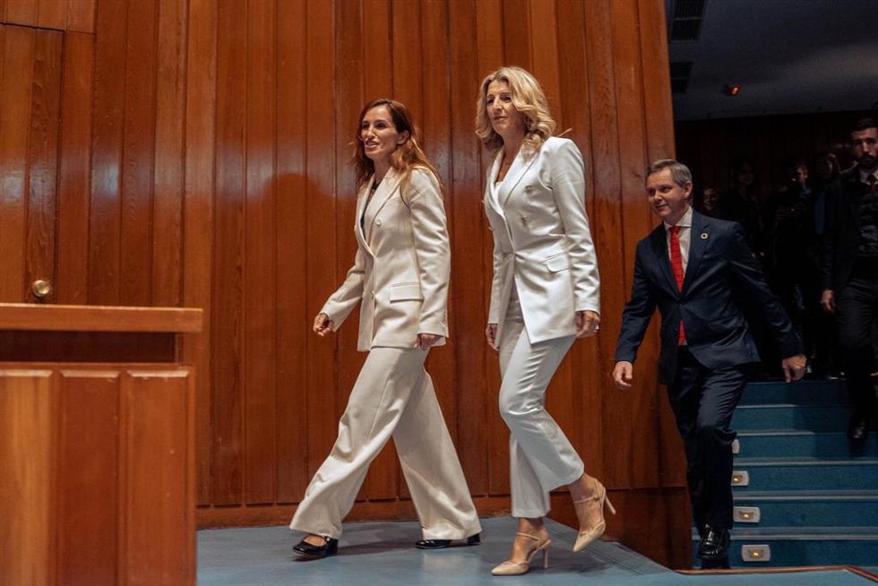 Archivo - Mónica Garcia y Yolanda Díaz. 