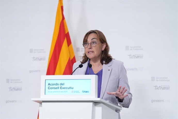 La portavoz del Govern de Catalunya, Silvia Paneque, ofrece una rueda de prensa, a 29 de septiembre de 2026, en Barcelona, Catalunya (España).
