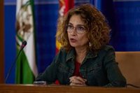 Montero urge un debate general sobre vivienda en el Parlamento y pide a Moreno que "no dé la nota" y apoye los decretos
