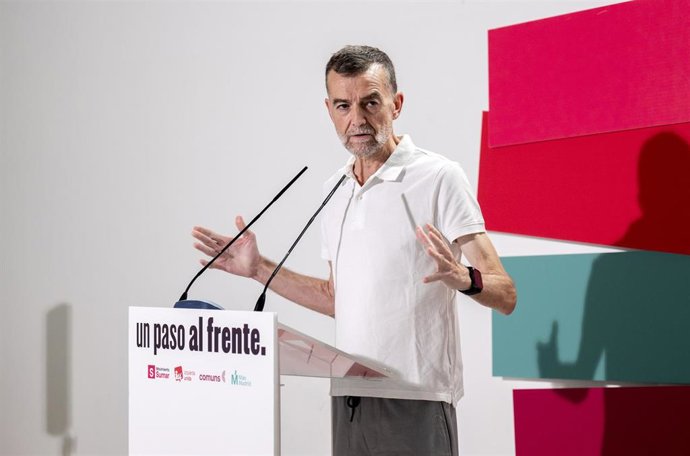 Archivo - El portavoz de Por Andalucía y coordinador federal de Izquierda Unida, Antonio Maíllo, durante la celebración de la rueda de prensa para valorar la actualidad política y parlamentaria del país. Imagen de archivo.