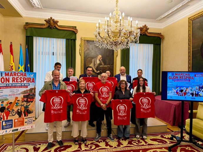 Presentación de la II Marcha Gijón Respira, en el Consistorio gijonés.