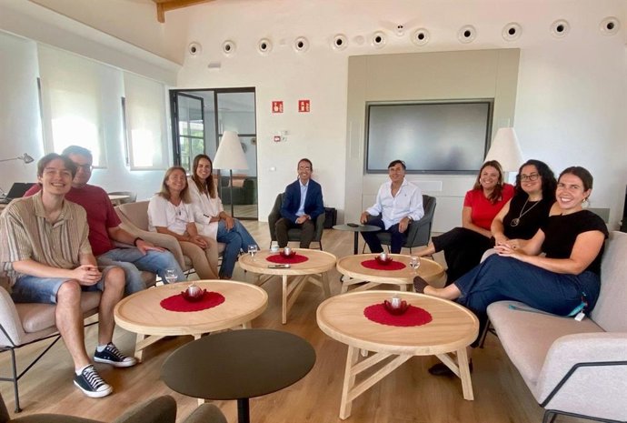 El presidente del IMAS y conseller insular de Bienestar Social, Guillermo Sánchez, en su visita al centro Padre Montalvo.
