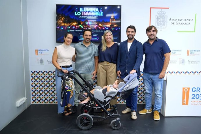 La iniciativa 'Enciende lo invisible' se realizará con pulseras luminosas el 2 de octubre en la plaza Santa Anta impulsada por la asociación SuperDani-Síndrome de Mitchell en el marco de la celebración de la 'Jornada de Cuidados Paliativos Pediátricos"