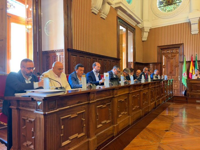 Bancada del Grupo Popular en el pleno de Diputación