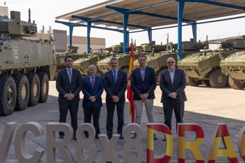 Entrega del Dragón 8x8 número 100