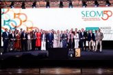 Foto: SEOM homenajea a pacientes y cuidadores en su 50 aniversario y destaca la responsabilidad del oncólogo como acompañante