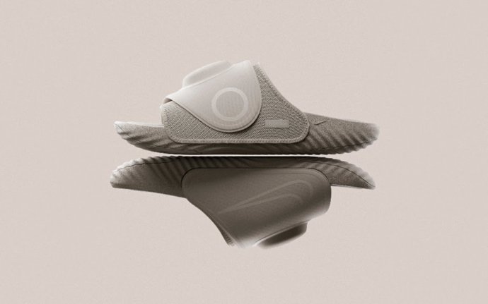 Las sandalias de recuperación 'Nike Air Zoom Hyperslide' ya están disponibles en España.