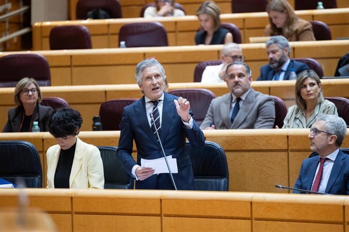El ministro del Interior, Fernando Grande-Marlaska, interviene durante una sesión plenaria en el Senado, a 29 de septiembre de 2026, en Madrid.