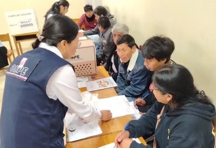 Perú.- ERM 2026: Ciudadanos podrán votar desde las 7 de la mañana hasta las 5 de la tarde