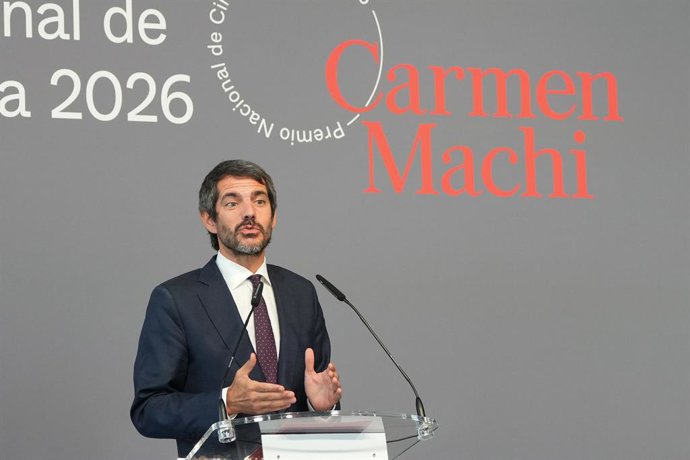 El ministro de Cultura, Ernest Urtasun, durante la ceremonia de entrega del Premio Nacional de Cinematografía a Carmen Machi, a 19 de septiembre de 2026, en San Sebastián, Guipúzcoa, País Vasco (España).El Premio Nacional de Cinematografía, entregado en e