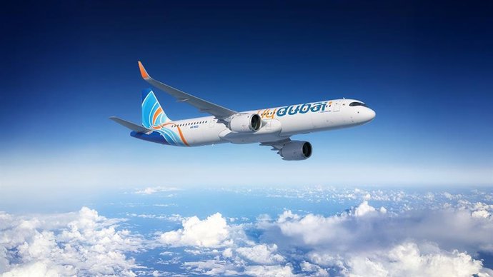 Archivo - Avión A321neo de flydubai.