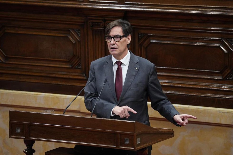 El president de la Generalitat Catalana, Salvador Illa, durante el Debate de Política General, en el Parlament de Catalunya, a 30 de septiembre de 2026, en Barcelona, Catalunya (España).
