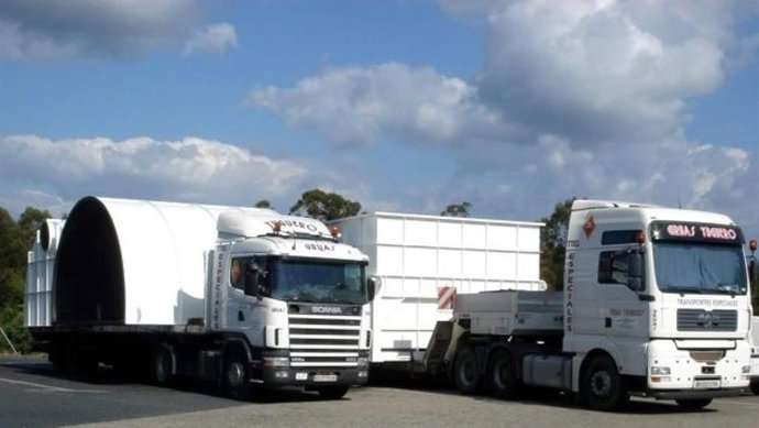 Grúas Yuguero refuerza la seguridad de su flota ante la llegada del otoño e invierno