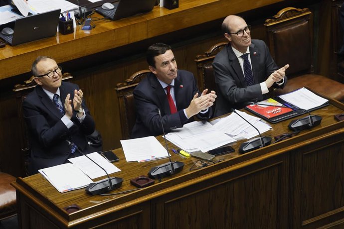 Valparaiso, 29 de septiembre 2026 El ministro Segpres, Jose Garcia, el ministro de Justicia, Fernando Rabat, y el ministro de Seguridad Publica, Martin Arrau, en la sesion del Senado  Sebastian Cisternas/Aton Chile