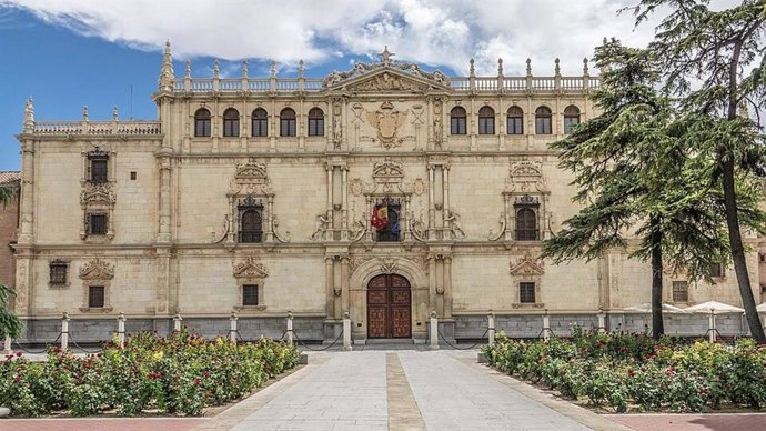 Alcalá de Henares, Navalcarnero y Colmenar de Oreja, tres destinos para descubrir el patrimonio de Madrid