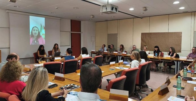 La Universidad de Granada (UGR) y la Escuela Andaluza de Salud Pública (EASP)  han iniciado la 30 edición del Diploma Universitario de Especialización en Gestión Sanitaria