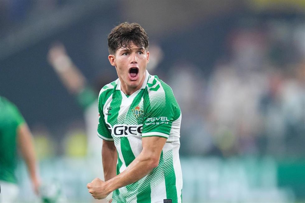 Fran García celebra una victoria del Real Betis