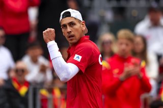Tenis, Chile vs Espana. Copa Davis 2026. El jugador de Chile Alejandro Tabilo celebra el punto frente a Daniel Merida de Espana durante el partido de singles de la Copa Davis valido por la segunda ronda de clasificatorios para el Grupo Mundials,
