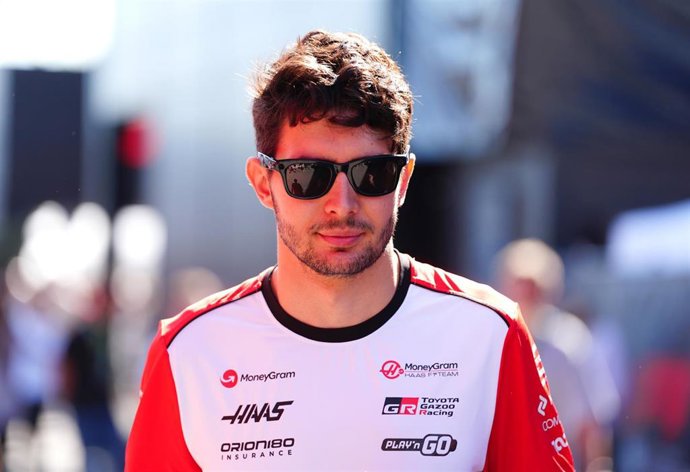 Archivo - El piloto francés Esteban Ocon durante un Gran Premio de F1 con el equipo Haas