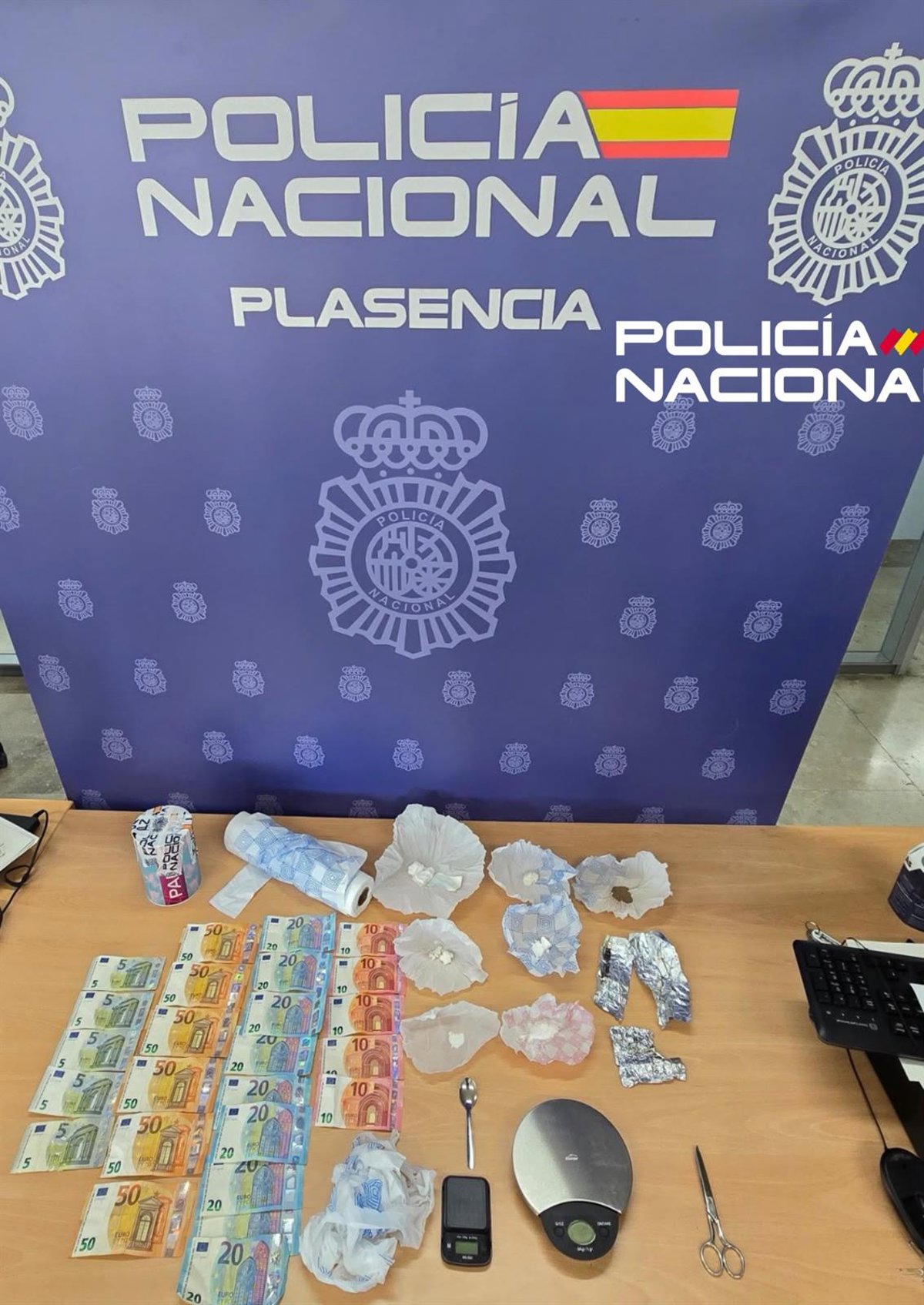Desmantelado uno de los fumaderos de droga más activos de Plasencia y detenidos dos de sus responsables
