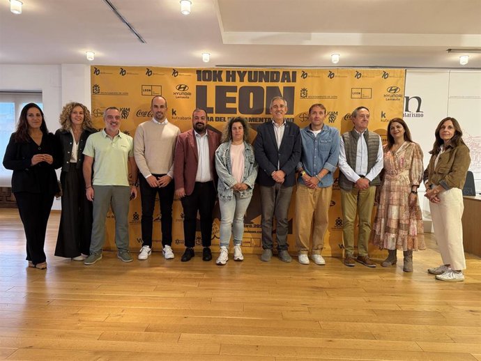 El concejal de Deportes del Ayuntamiento de León, Vicente Canuria, en la presentación de la 10KM Hyundai León Cuna del Parlamentarismo.