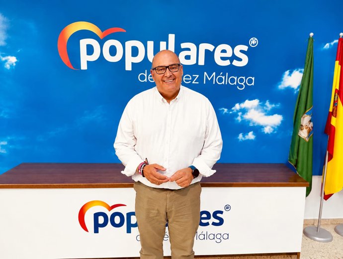 El presidente del PP de Vélez-Málaga y alcalde del municipio, Jesús Lupiáñez.