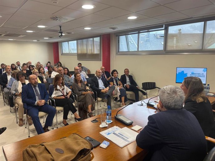 Jornada sobre absentismo laboral en FADE.