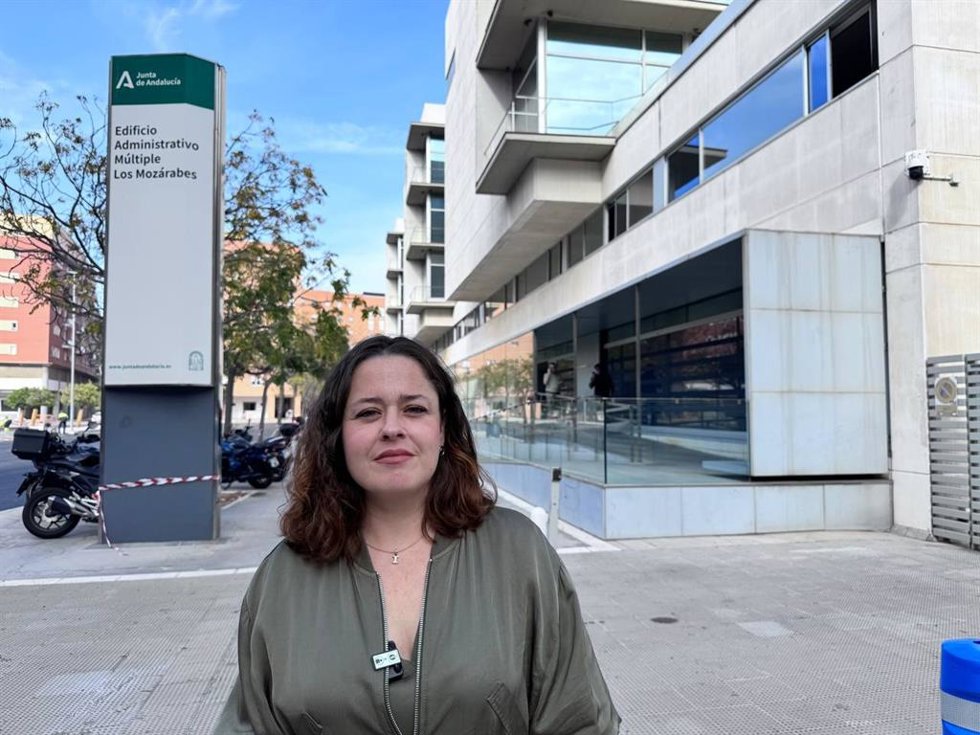 La secretaria de Educación de la Ejecutiva Provincial del PSOE de Huelva, Irene Montiel.