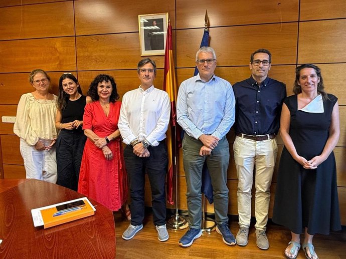 Imagen de la reunión entre representantes de SESPAS y DGOJ.