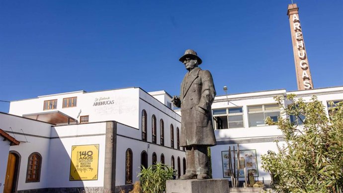 Grupo Arehucas y Próximo Spain alcanzan un acuerdo de distribución para las Islas Canarias