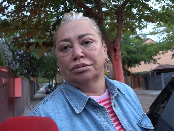 Belén Esteban prepara su respuesta a Juls Janeiro tras sus declaraciones sobre sus operaciones estéticas