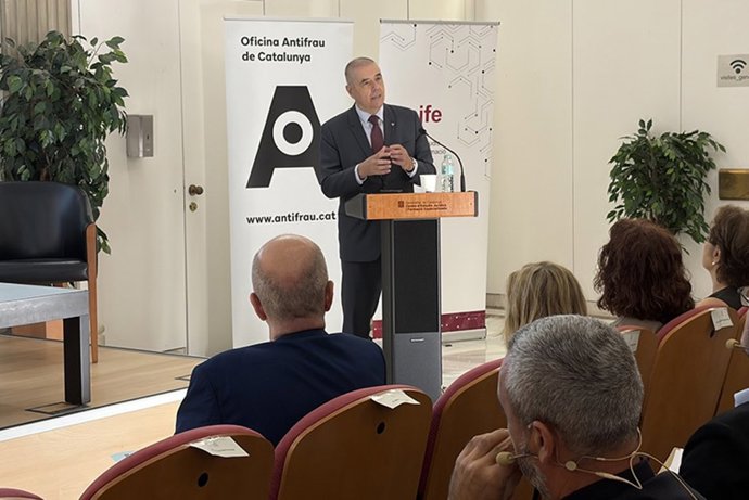 El director de la OAC Josep Tomàs Salàs