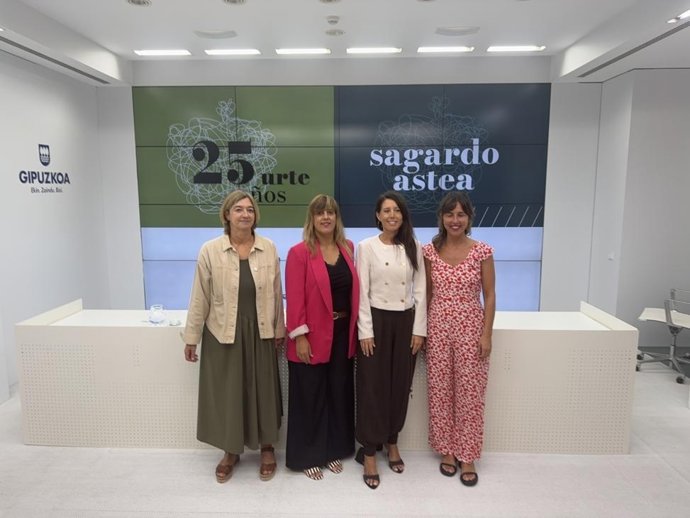 Presentación de la 25 edición de la Semana de la Sidra del caserío museo Igartubeiti