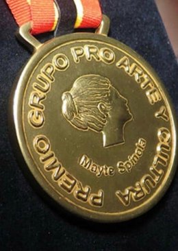 Medalla de Oro Mayte Spínola a la cultura