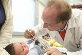 Foto: Sanidade plantea crear plazas de médicos de familia si superan 36 consultas diarias y 1.200 tarjetas por profesional