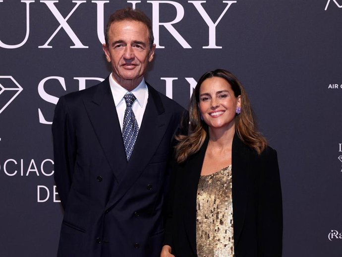 Alessandro Lequio y María Palacios en la entrega de los Premios de la Asociación Española del Lujo